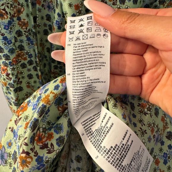 SANDRO

Floral-Print Silk-Twill Mini Dress size 36 - Picture 10 of 10